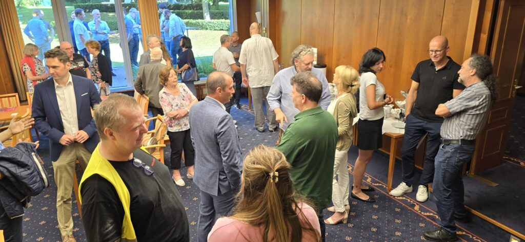 1. Unternehmerfrühstück mit Markus Böck und Gewerbeverband in Lustheim - Bild 4