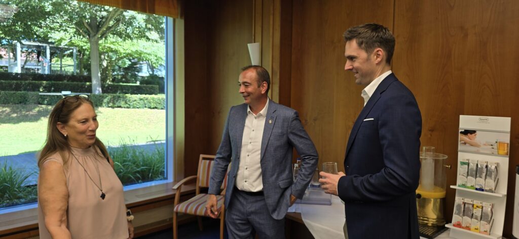 1. Unternehmerfrühstück mit Markus Böck und Gewerbeverband in Lustheim - Bild 24