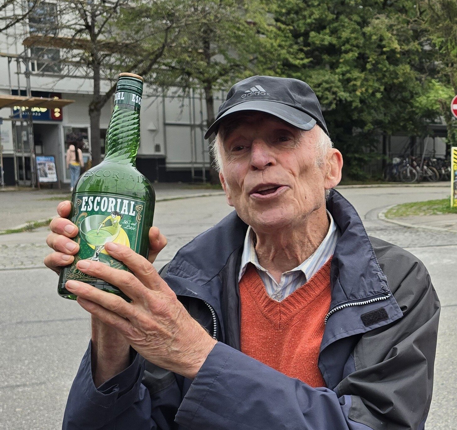 Führung durch die Mittenheimer Straße  mit Otto Bürger September 2024 - Gemeinsame Veranstaltung von Tourismusverein und Gewerbeverband