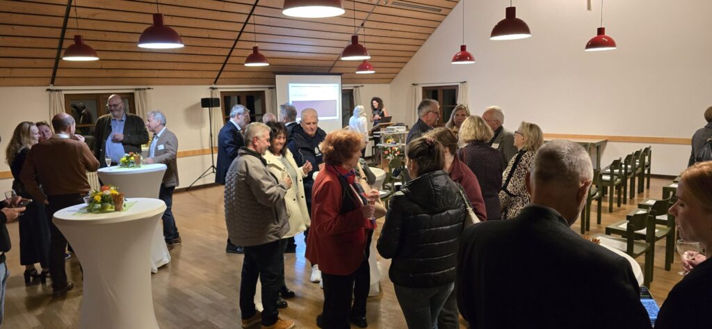 10 Jahre Christliches Unternehmernetzwerk Oktober 2024  - Vortrag: "E-Rechnung 2025" von Steuerberaterin Kristina Kiermeier - Bild 3