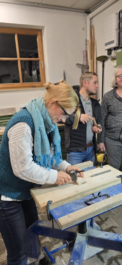 Gewerbestammtisch November 2024- Besuch bei Steinmetz Sturm - Bild 14