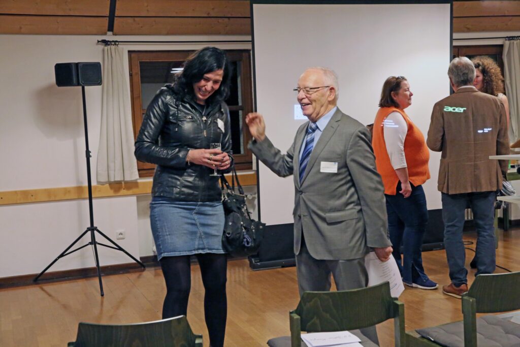 10 Jahre Christliches Unternehmernetzwerk Oktober 2024  - Vortrag: "E-Rechnung 2025" von Steuerberaterin Kristina Kiermeier - Bild 12